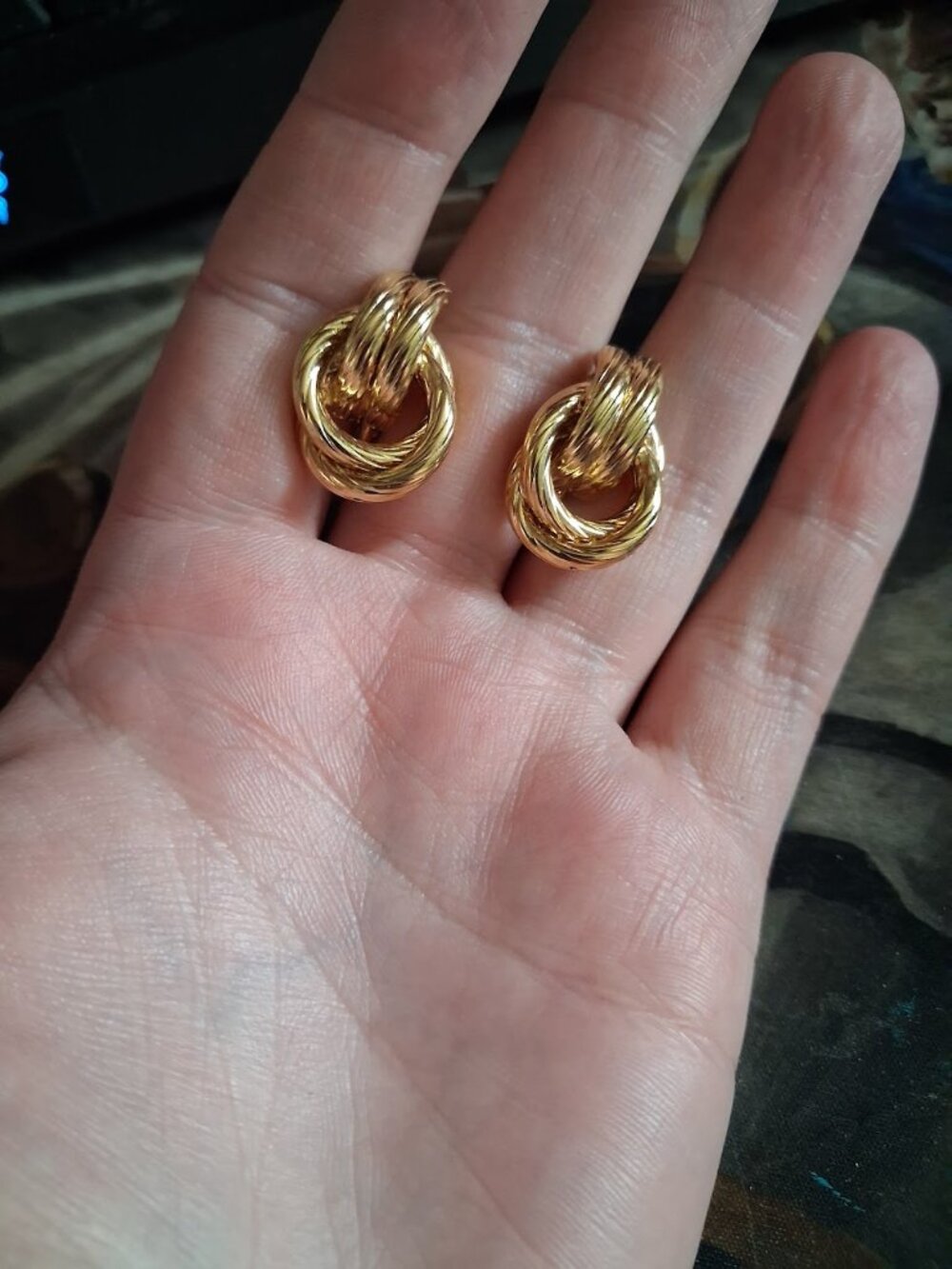 Vintage Napier Screwback earrings